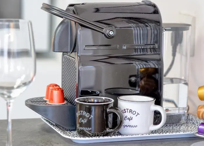 Bienvenue Au Solenne Votre Pied-a-terre De Charme Au Coeur De