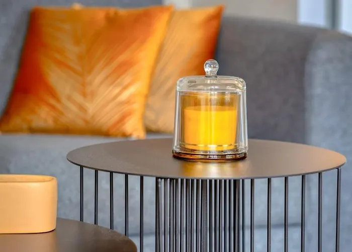 Bienvenue Au Solenne Votre Pied-a-terre De Charme Au Coeur De Appartement